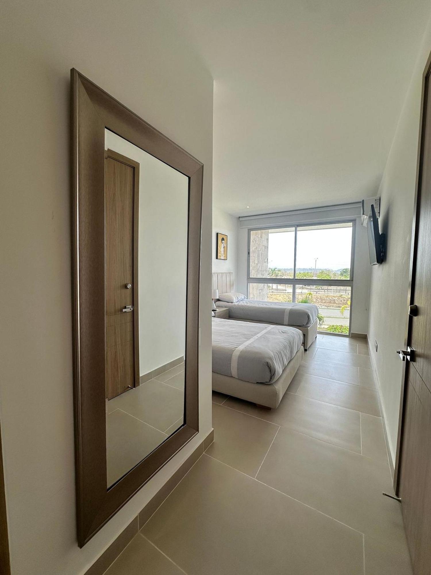 Apartamento Familiar Con Laguna Cristalina