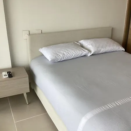 Familiar Con Laguna Cristalina Apartment Cartagena